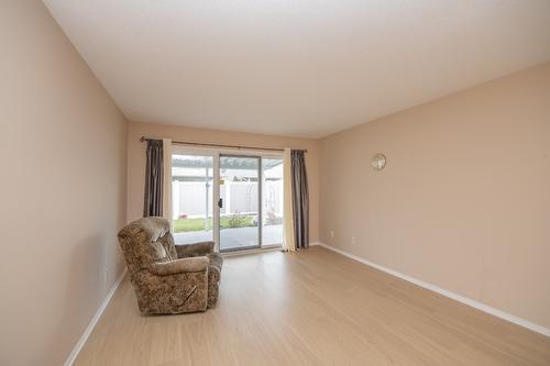 56-3900 27 Avenue, Vernon, BC - Indoor