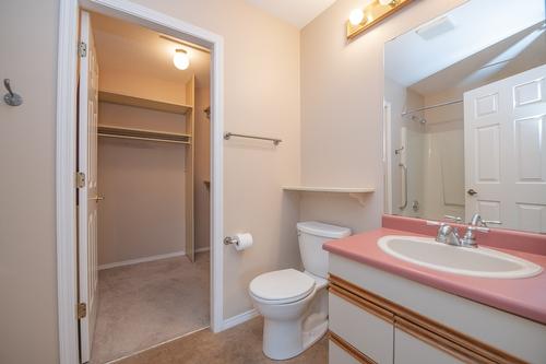 56-3900 27 Avenue, Vernon, BC - Indoor Photo Showing Bathroom