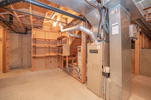 56-3900 27 Avenue, Vernon, BC - Indoor Photo Showing Basement