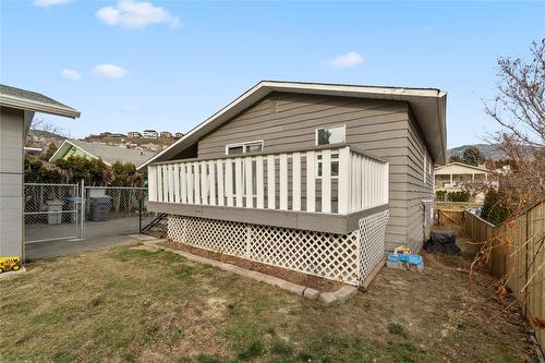 1736 Leighton Place, Kamloops, BC - Outdoor With Deck Patio Veranda With Exterior