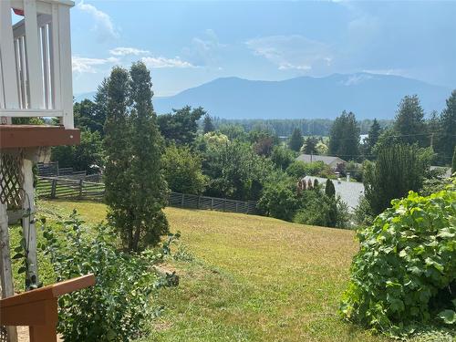 601 7Th Avenue, Creston, BC 