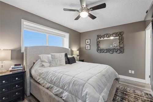 3324 Mcginnis Road, West Kelowna, BC - Indoor Photo Showing Bedroom