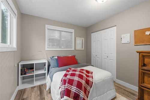 3324 Mcginnis Road, West Kelowna, BC - Indoor Photo Showing Bedroom