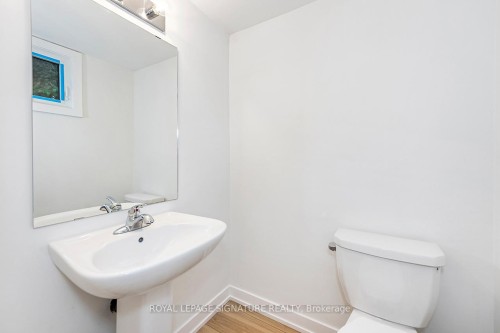 49-88 Tunbridge Crescent, Hamilton, ON - Indoor Photo Showing Bathroom
