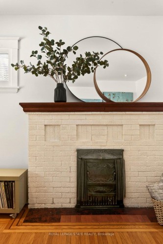 46 Connaught Avenue S, Hamilton, ON - Indoor Photo Showing Other Room