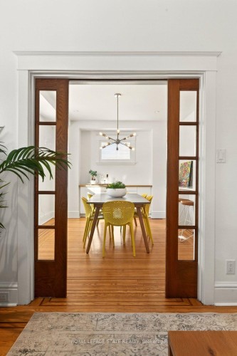 46 Connaught Avenue S, Hamilton, ON - Indoor