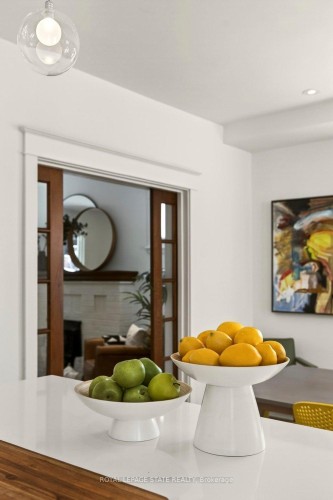 46 Connaught Avenue S, Hamilton, ON - Indoor