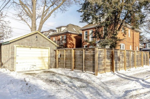 46 Connaught Avenue S, Hamilton, ON - Outdoor