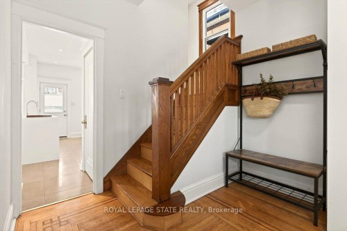 46 Connaught Avenue S, Hamilton, ON - Indoor Photo Showing Other Room