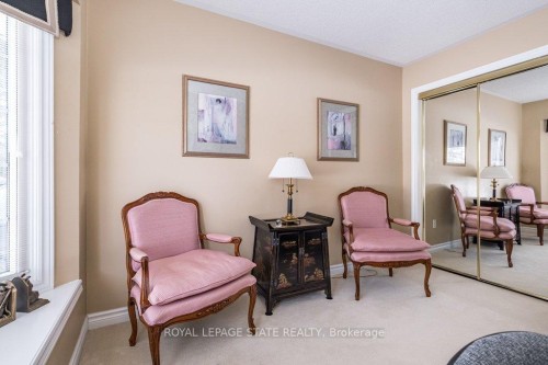 28-20 Meadowlands Boulevard, Hamilton, ON - Indoor