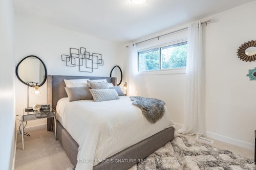 63 Woodman Drive N, Hamilton, ON - Indoor Photo Showing Bedroom