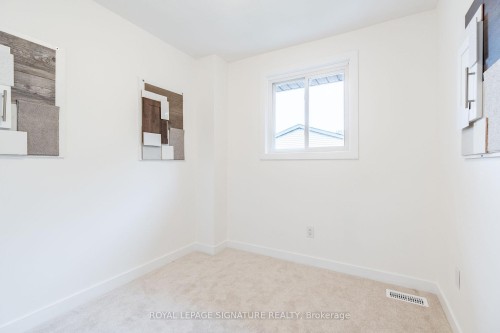 63 Woodman Drive N, Hamilton, ON - Indoor Photo Showing Other Room