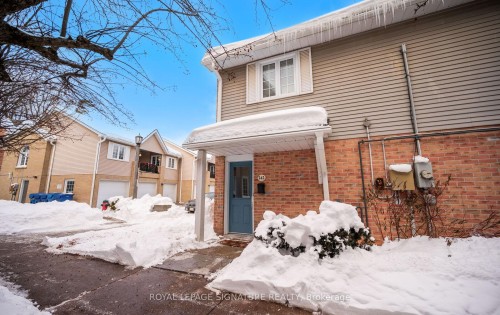 242-2110 Cleaver Avenue, Burlington, ON - Outdoor