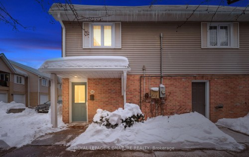 242-2110 Cleaver Avenue, Burlington, ON - Outdoor With Exterior