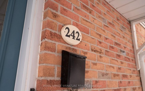 242-2110 Cleaver Avenue, Burlington, ON - 