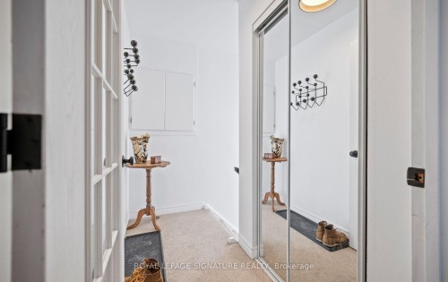 242-2110 Cleaver Avenue, Burlington, ON - Indoor Photo Showing Other Room