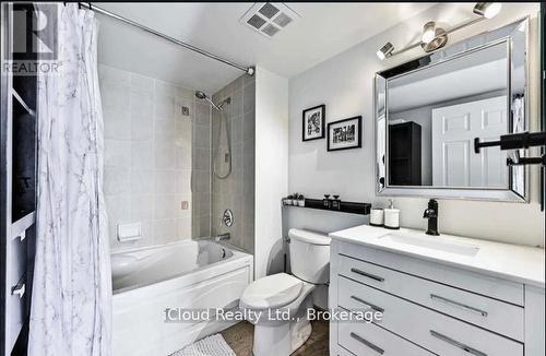 718 - 80 Harrison Garden Boulevard, Toronto, ON - Indoor Photo Showing Bathroom