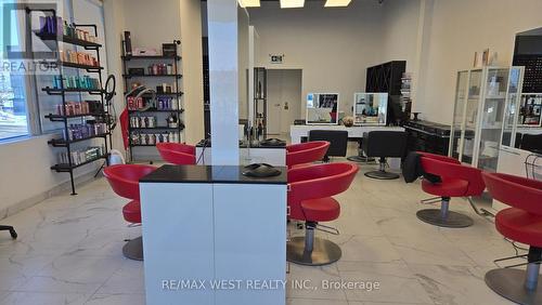 1 - 1903 Ironoak Way, Oakville, ON 