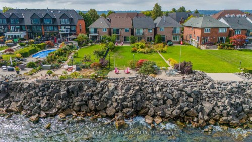 55 Edgewater Drive, Hamilton, ON - Outdoor