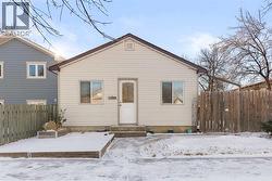 1255 Yuill Street SE  Medicine Hat, AB T1A 0Z5