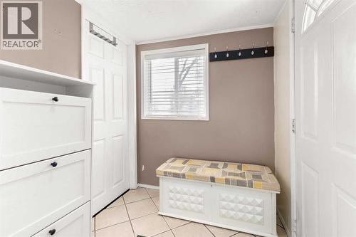 1255 Yuill Street Se, Medicine Hat, AB - Indoor Photo Showing Other Room