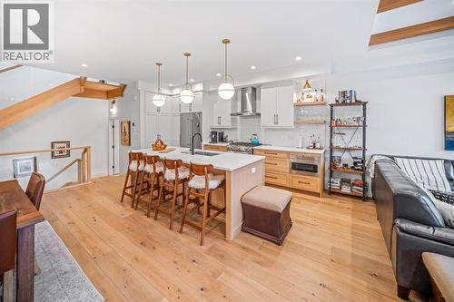 4, 810 3Rd Street, Canmore, AB - Indoor