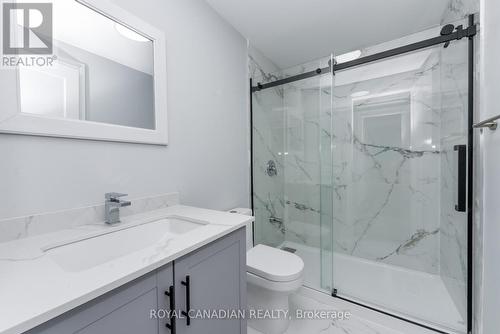 17 Trammell Lane, Brampton, ON - Indoor Photo Showing Bathroom