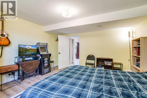 3088 Beverly Place, West Kelowna, BC - Indoor Photo Showing Bedroom