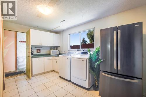 3088 Beverly Place, West Kelowna, BC - Indoor Photo Showing Laundry Room