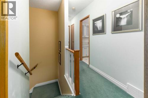 6701 Laird Court Sw, Calgary, AB - Indoor Photo Showing Other Room