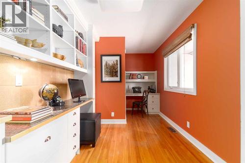 6701 Laird Court Sw, Calgary, AB - Indoor Photo Showing Other Room