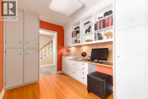 6701 Laird Court Sw, Calgary, AB - Indoor Photo Showing Office