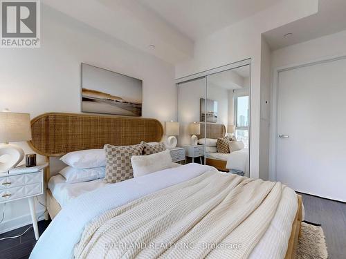 2108 - 55 Regent Park Boulevard, Toronto, ON - Indoor Photo Showing Bedroom
