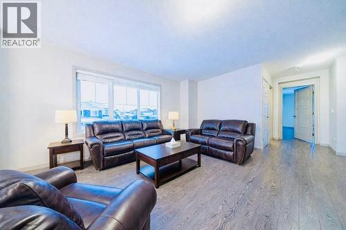 78 Caribou Crescent, Red Deer, AB - Indoor Photo Showing Living Room