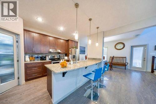 78 Caribou Crescent, Red Deer, AB - Indoor Photo Showing Kitchen With Upgraded Kitchen