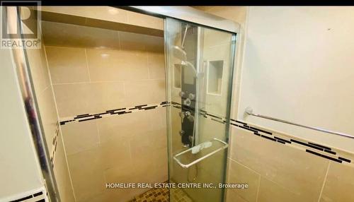 108 Fairhill Avenue, Brampton, ON - Indoor