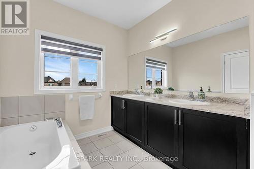 5 Boathouse Road, Brampton, ON - Indoor Photo Showing Bathroom