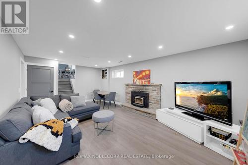 2515 Hensall Street, Mississauga, ON - Indoor