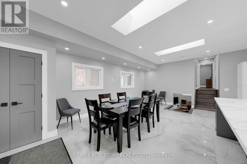 2515 Hensall Street, Mississauga, ON - Indoor Photo Showing Dining Room