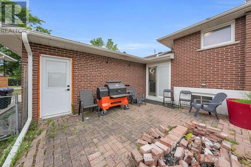 2515 Hensall Street, Mississauga, ON - Outdoor With Exterior