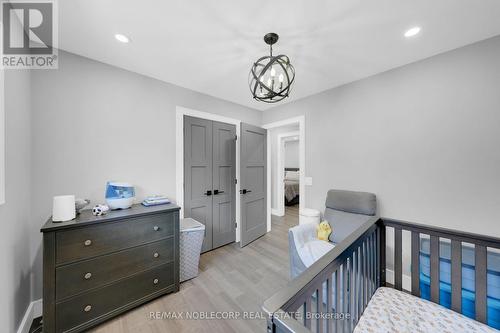 2515 Hensall Street, Mississauga, ON - Indoor Photo Showing Bedroom