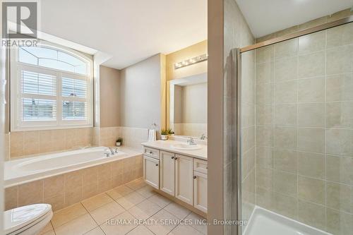 9 Beachville Circle, Brampton, ON - Indoor Photo Showing Bathroom