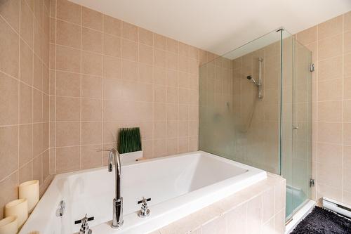 Salle de bains - 207-3705 Av. Dupuis, Montréal (Côte-Des-Neiges/Notre-Dame-De-Grâce), QC - Indoor Photo Showing Bathroom