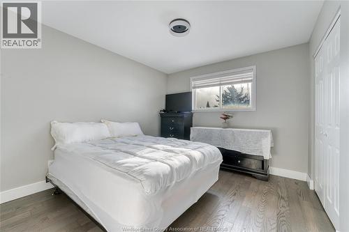 2901 Robillard Cresent, Windsor, ON - Indoor Photo Showing Bedroom
