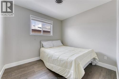 2901 Robillard Cresent, Windsor, ON - Indoor Photo Showing Bedroom