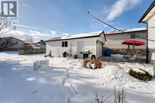 2901 Robillard Cresent, Windsor, ON - Outdoor