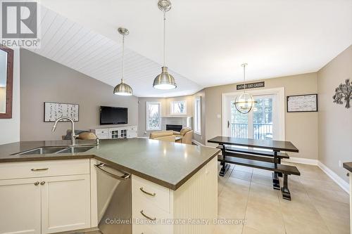 43 Newman Place, Halton Hills, ON - Indoor Photo Showing Other Room