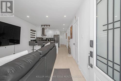 525 Britannia Avenue, Hamilton, ON - Indoor Photo Showing Other Room