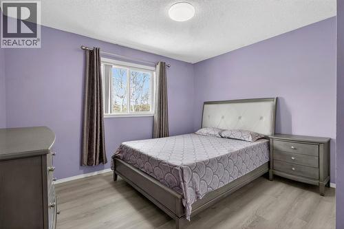 115 Covemeadow Court Ne, Calgary, AB - Indoor Photo Showing Bedroom
