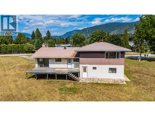 412 104Th Street, Castlegar, BC - Outdoor